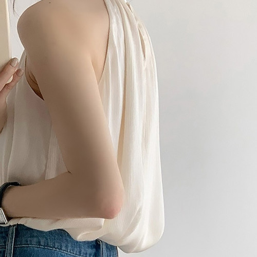 블라우스 홀터넥 쉬폰 블라우스 셔링 여리여리 오피스룩 여성스러운 여름 하객룩 - 상세 이미지 3