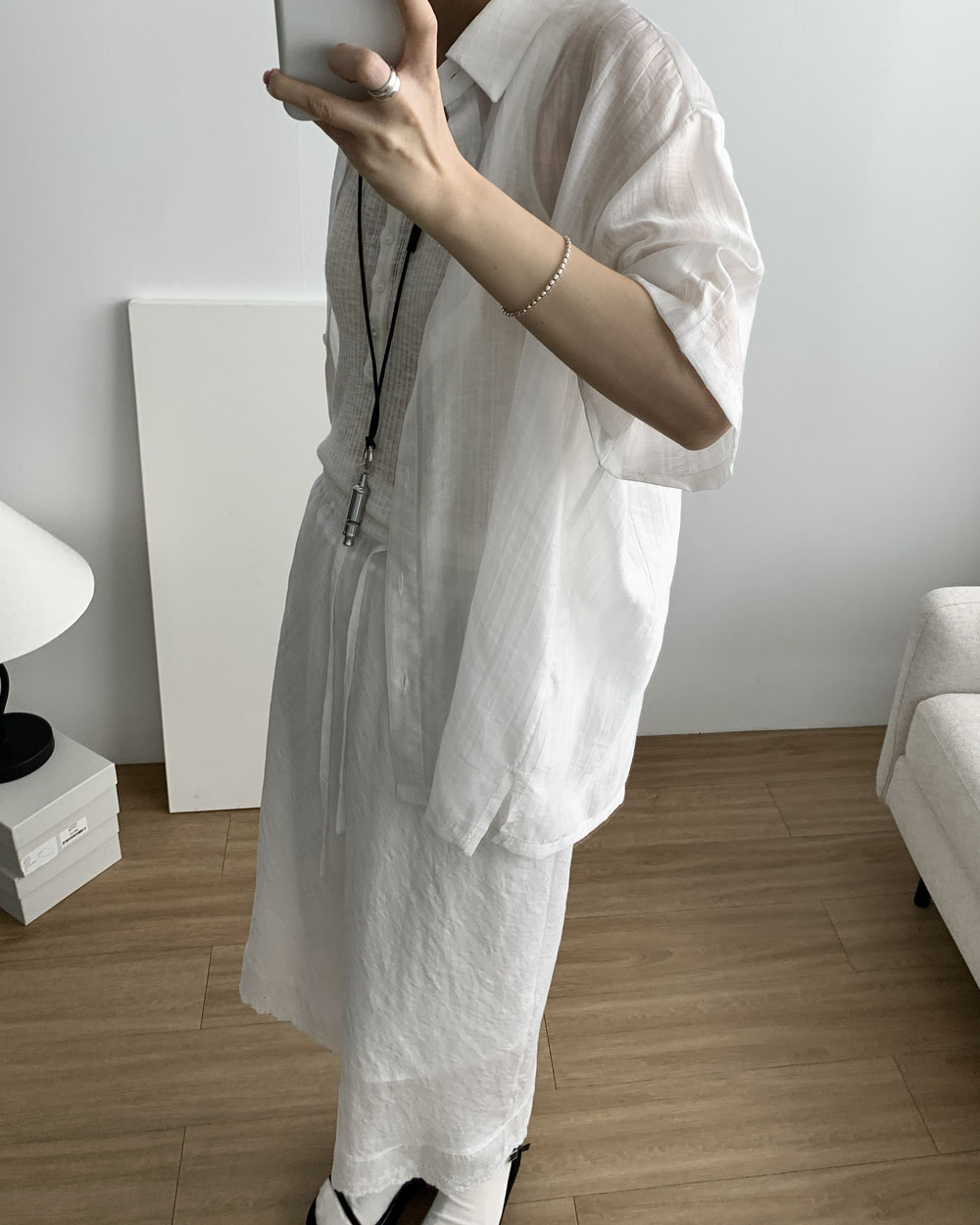 로라 반팔 셔츠 레이온 시스루 오버핏 남방 웨어링무드 (2c) - 상세 이미지 3