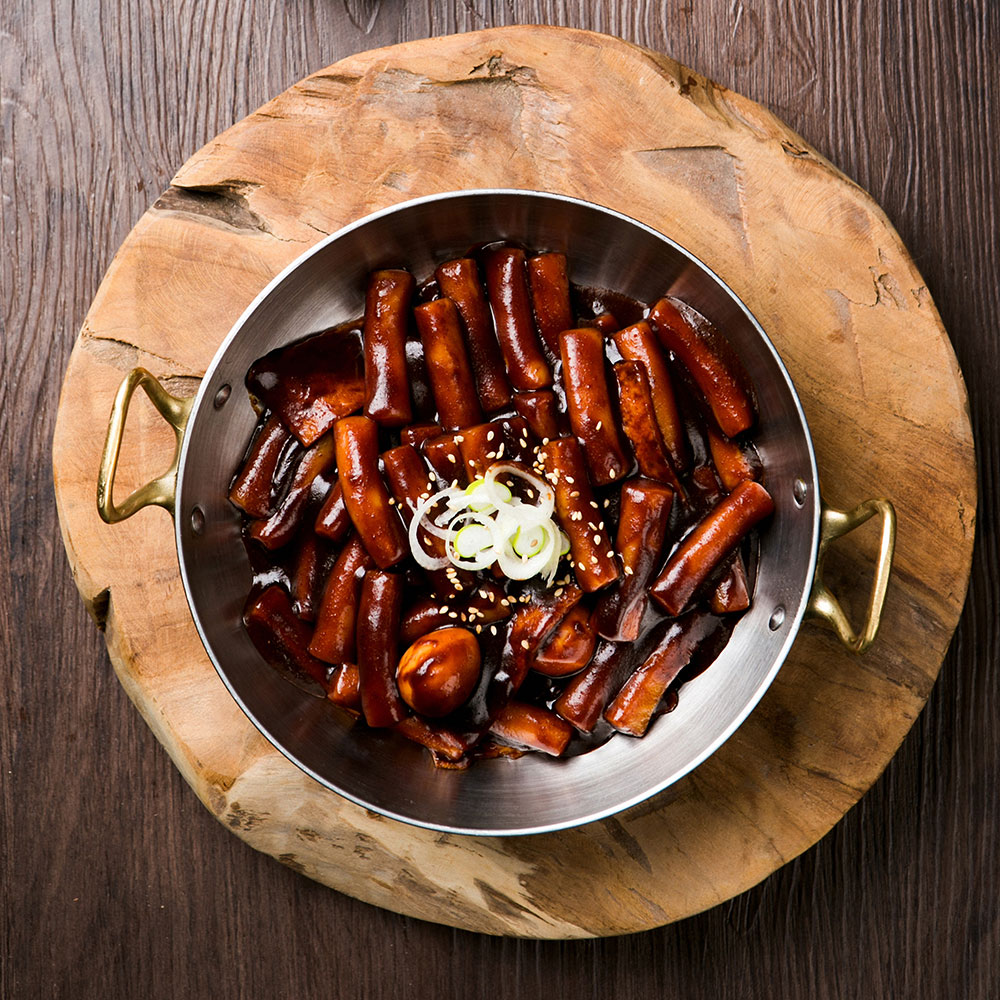 참도깨비 감천마을 짜장 떡볶이 세트 밀떡300g 짜장분말스프 70g - 상품 이미지