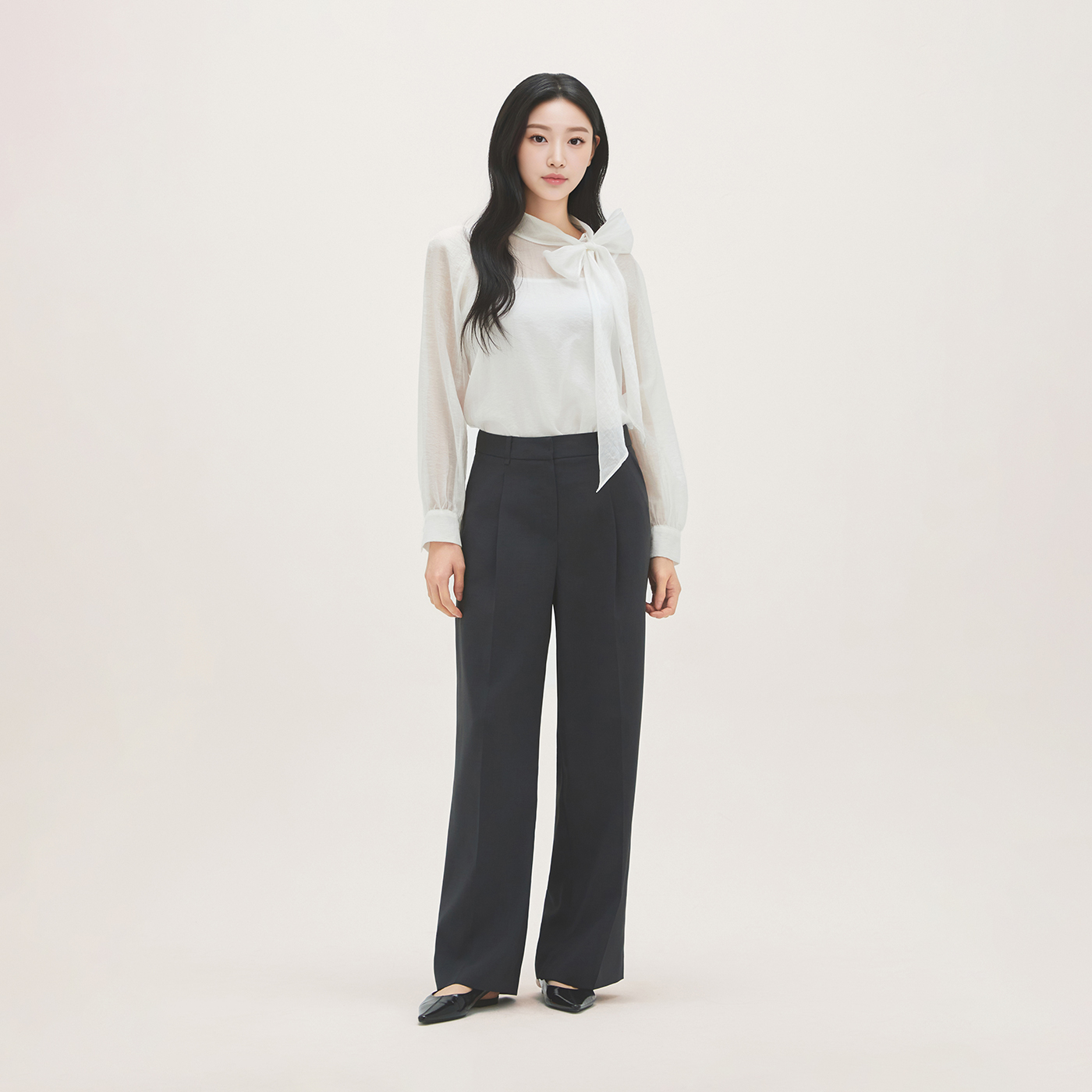 로엠 올데이 원턱 와이드 밴딩슬랙스(숏ver.) RMTWG25R11 이미지 3