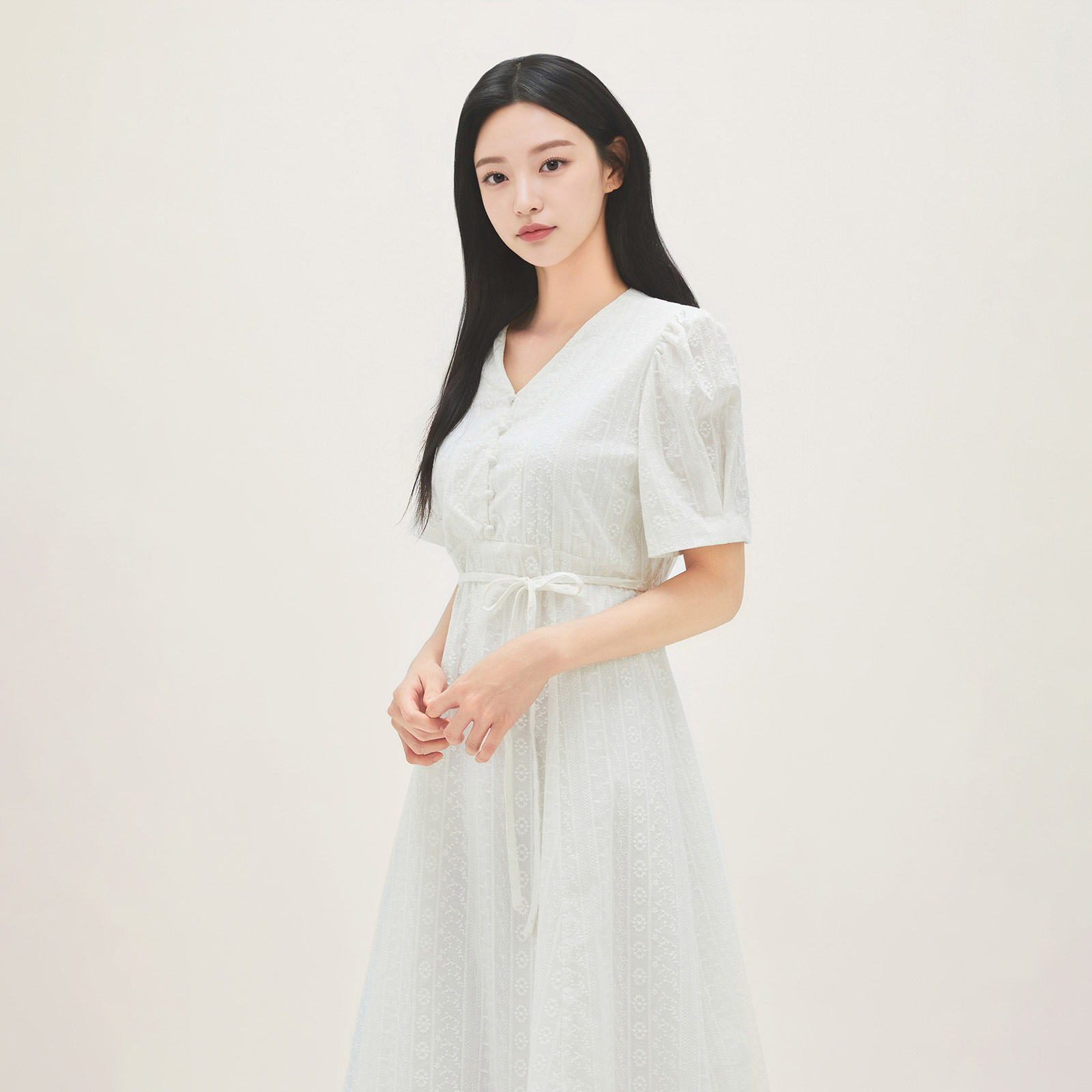 로엠 코튼 아일렛 롱 원피스 RMOWG25R14 - 상세 이미지 3