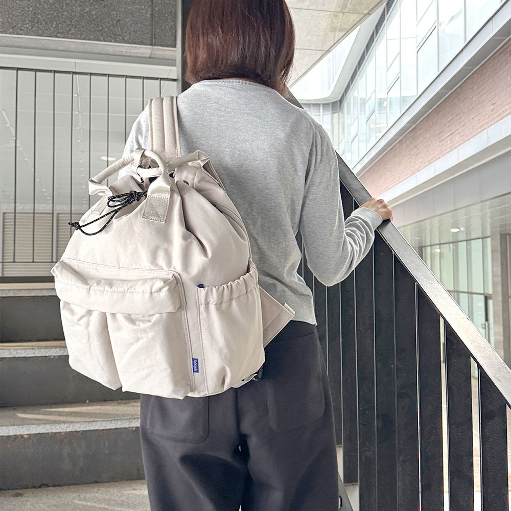 여성 가볍고 실용적인 조리 백팩 캐주얼 미니 미디엄 배낭 스트링 조리형 백팩 토트백 겸용 - 상세 이미지 3