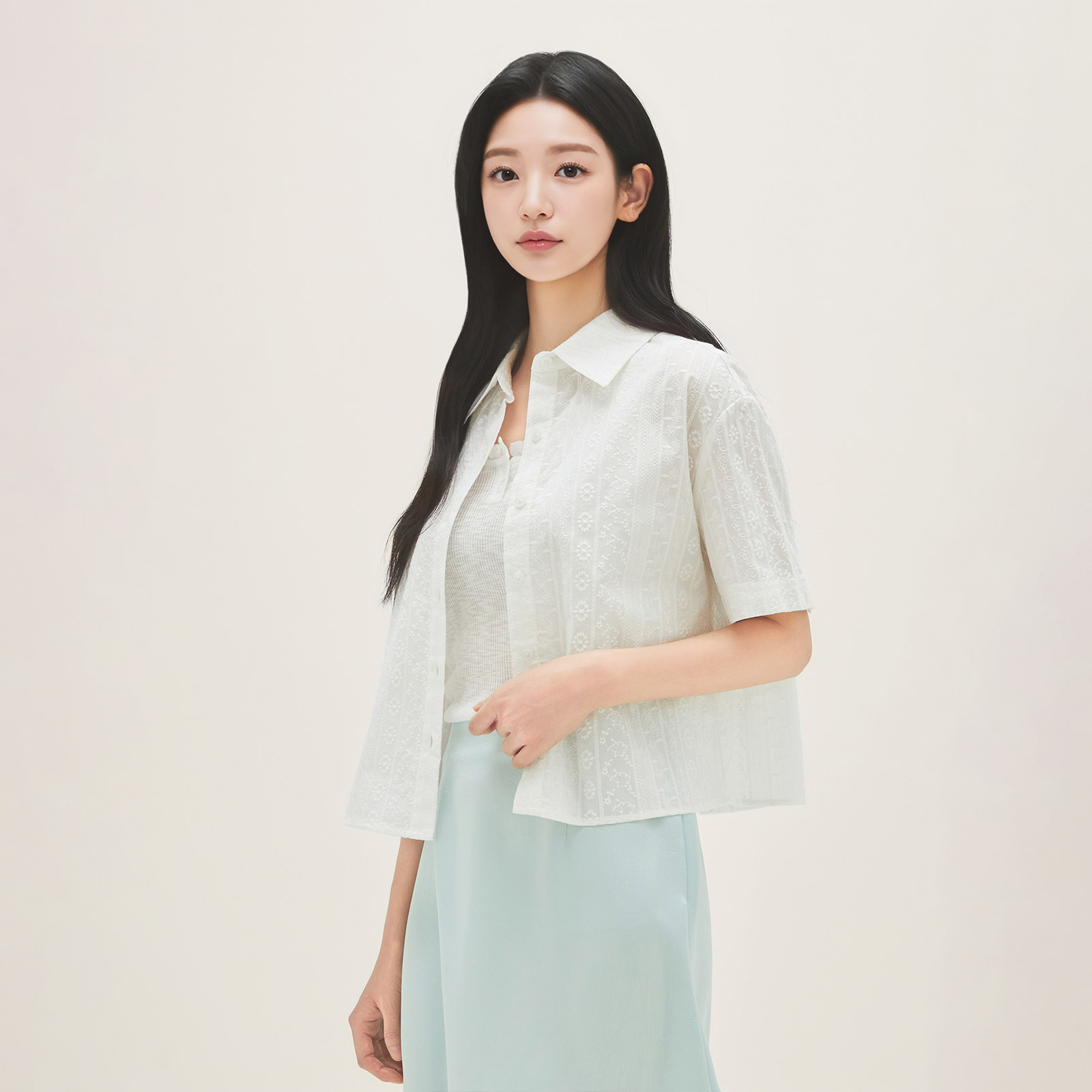 로엠 아일렛 반팔 셔츠 RMYWG25R13 - 상품 이미지