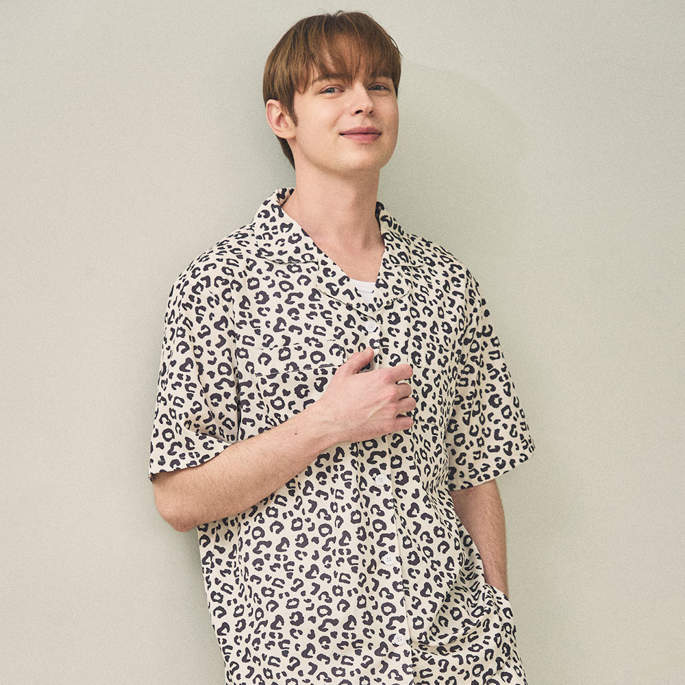 [4피스/냉감] 디오프 엠버 커플 잠옷 반팔 반바지 긴바지 스크런치 호피 파자마 빅사이즈 이미지 8