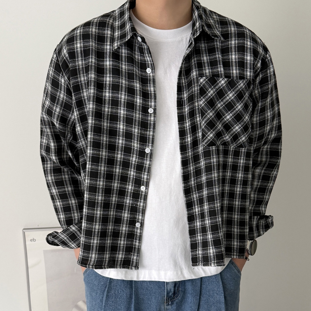 1+1 남자 크터 루즈핏 봄 가을 크롭 체크 셔츠 남방 - 상품 이미지