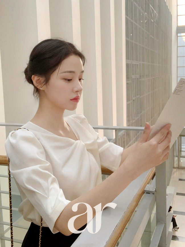 새틴 블라우스 반팔 블라우스 긴팔 블라우스 퍼프소매 블라우스 블라우스 추천