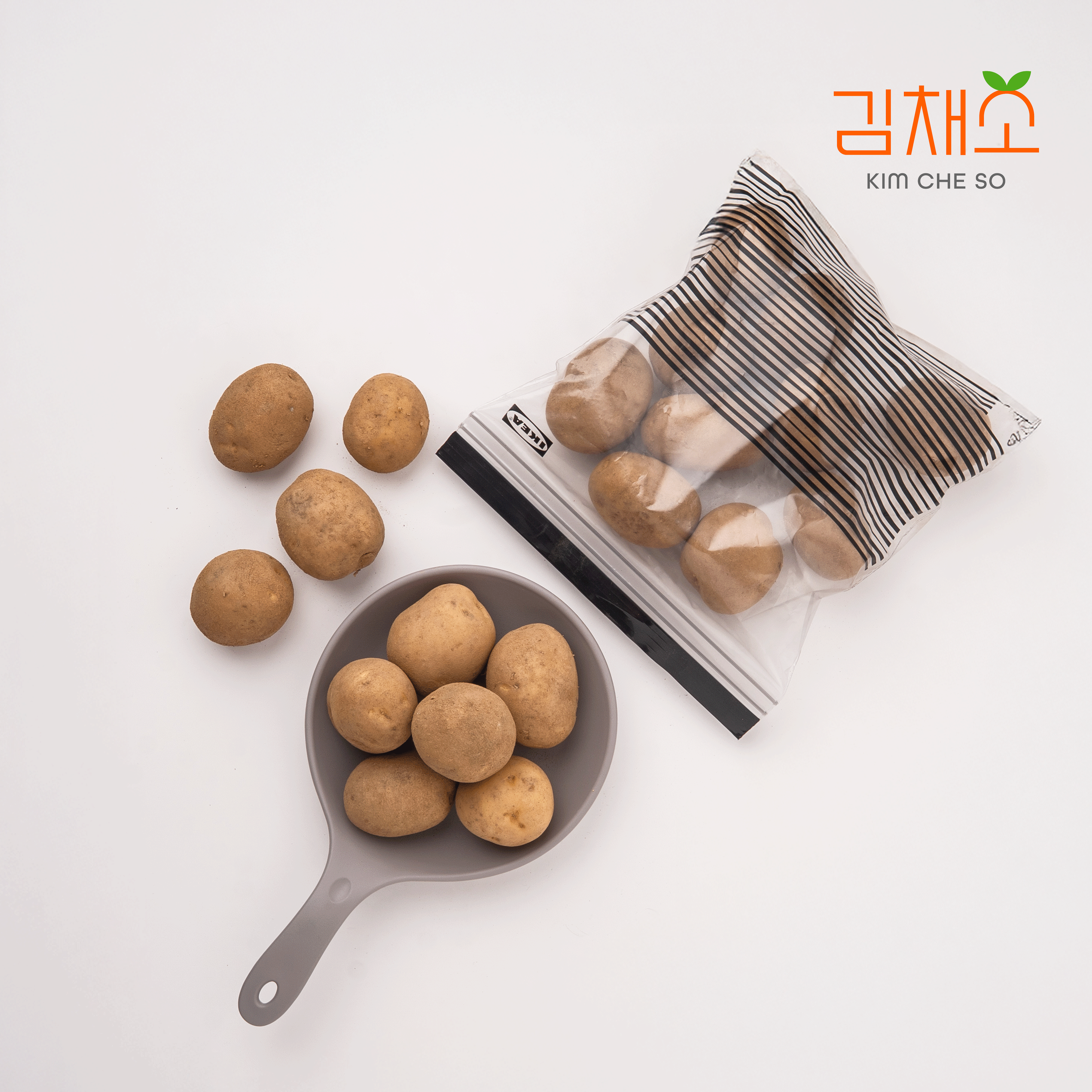 김채소 산지직송 국내산 포슬포슬 부드러운 감자 중, 1kg, 1개 - 상품 이미지