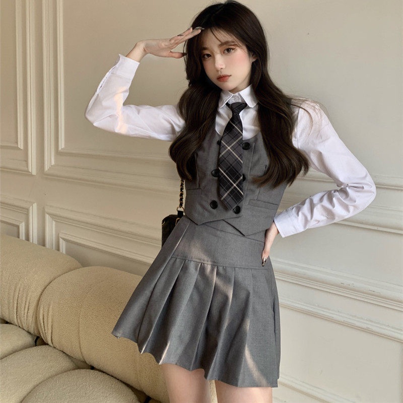 프레피룩 졸업사진컨셉 영국교복 스쿨룩 하이틴 여학생 단정한 크롭 더블버튼 브이넥 베스트 - 상세 이미지 5