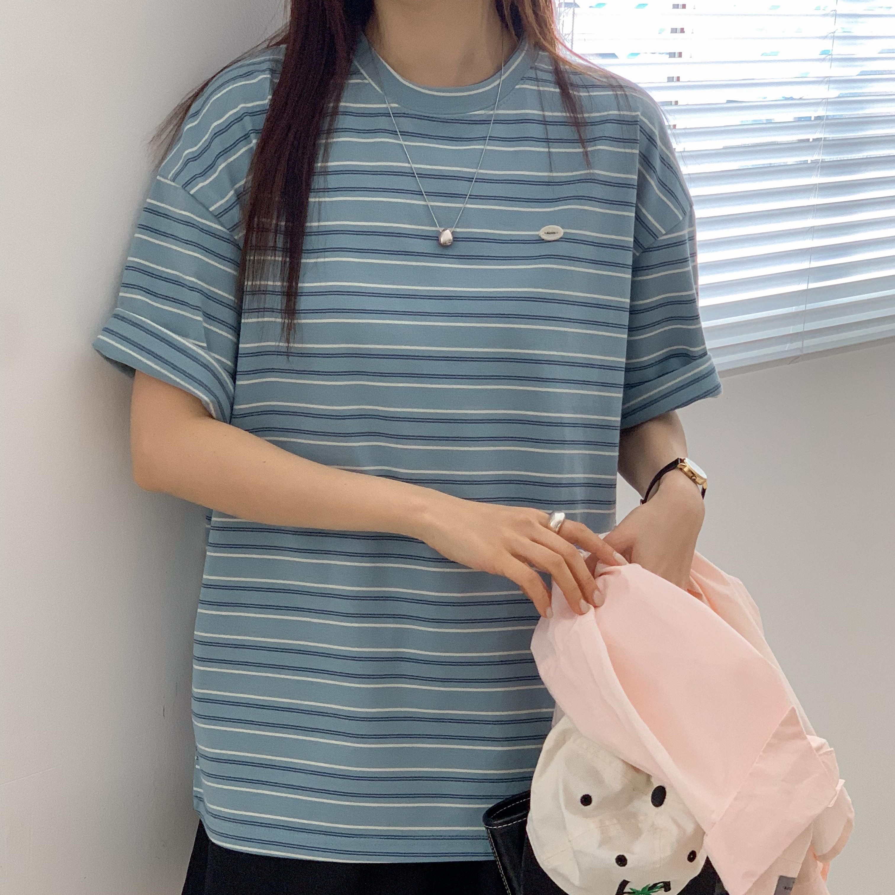 여성 스트라이프 펜던트 박스티 반팔 데일리룩 캐주얼 오버핏 루즈핏 반팔티 이미지 8