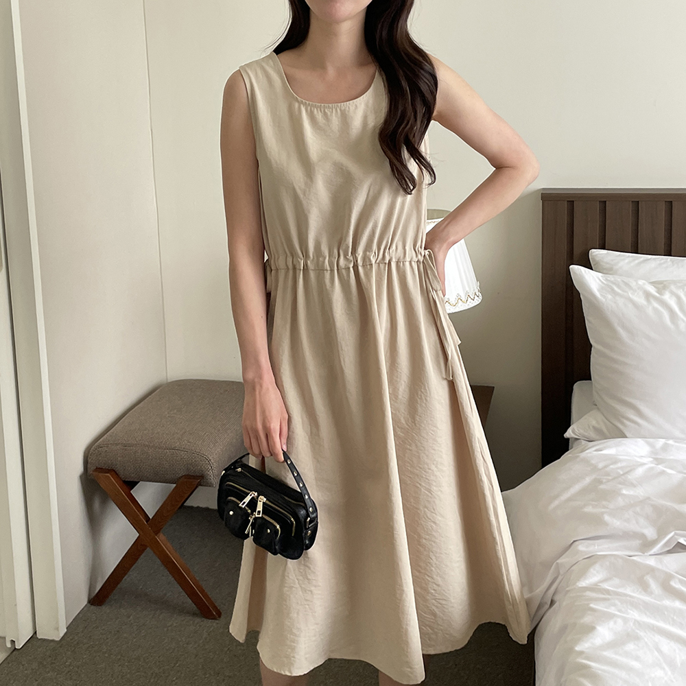 루즈핏 u넥 레이어드 리본 스트링 나시 롱 원피스 여성 여름 원피스 휴양지 바캉스룩 - 상세 이미지 4