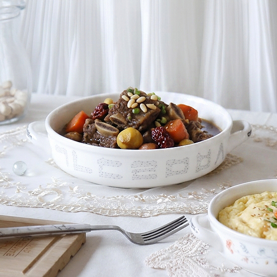 티읕 찜그릇 L 원형 카레 갈비찜 그릇 오븐용 손잡이 - 상품 이미지