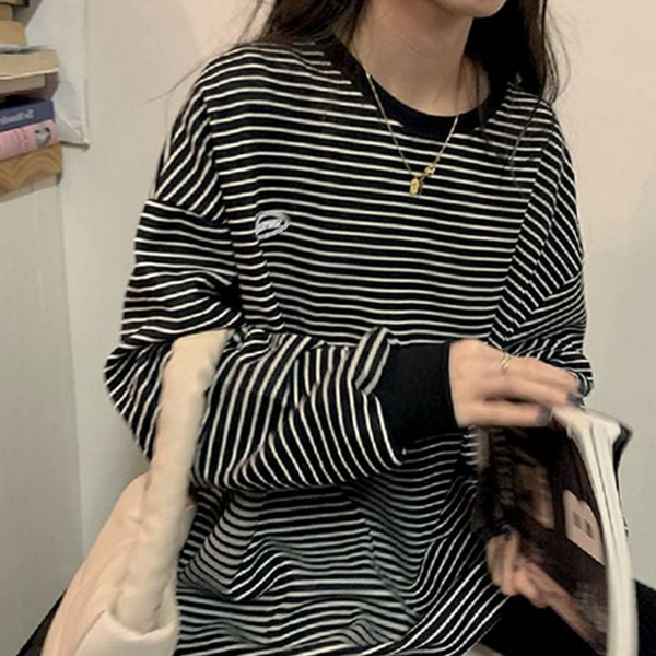 박시핏 여성 스트라이프 티셔츠 단가라 여성 루즈핏 티셔츠 데일리 라운드 - 상품 이미지