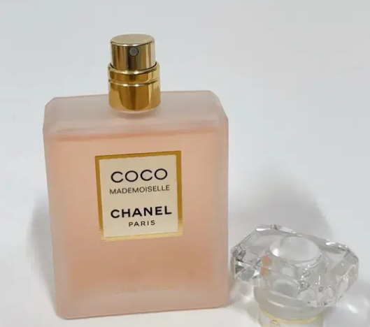 샤넬 여자향수 코코 마드모아젤 로 프리베 오 드 뚜왈렛 100ml, 1개 - 상세 이미지 2