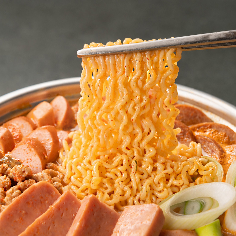 간편 부대찌개 밀키트 캠핑음식 전골 이미지 3