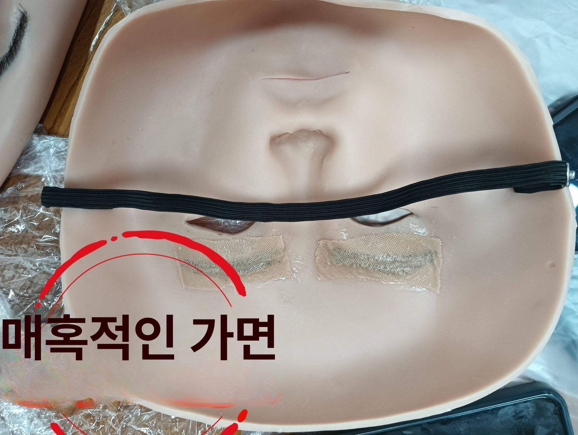 리얼 3D 실리콘 마스크 고퀄리티 가면 분장 여자 얼굴 단일 항목 - 상세 이미지 2