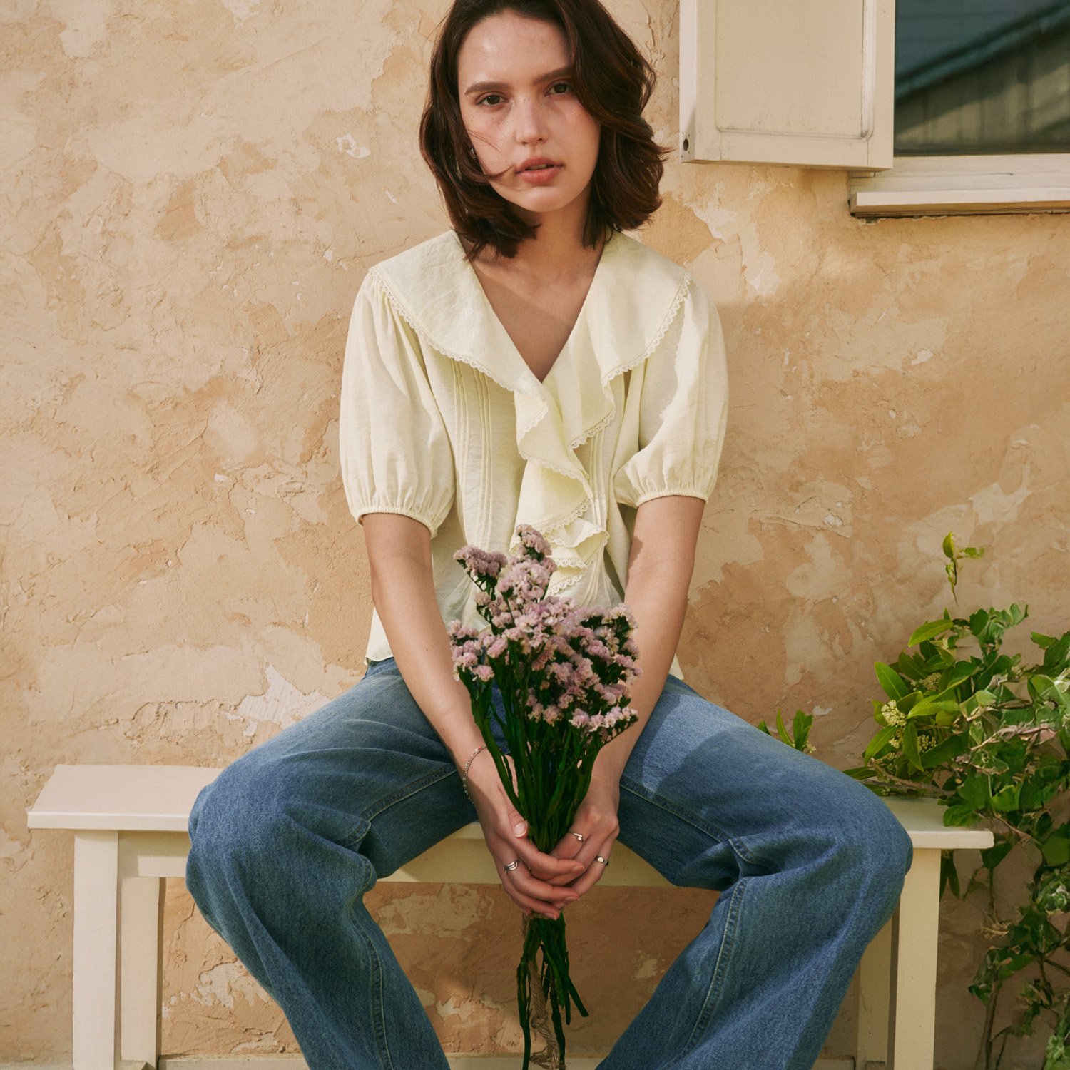 [제로스트릿] 레이스 카라 블라우스 LACE COLLAR BLOUSE / LIGHT YELLOW 이미지 2
