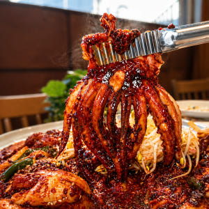 안동사과 불오징어 집들이음식 캠핑 홈파티 매콤 오징어볶음 간편조리 밀키트... 맛있게 먹은 솔직 후기 - 상품 이미지 1