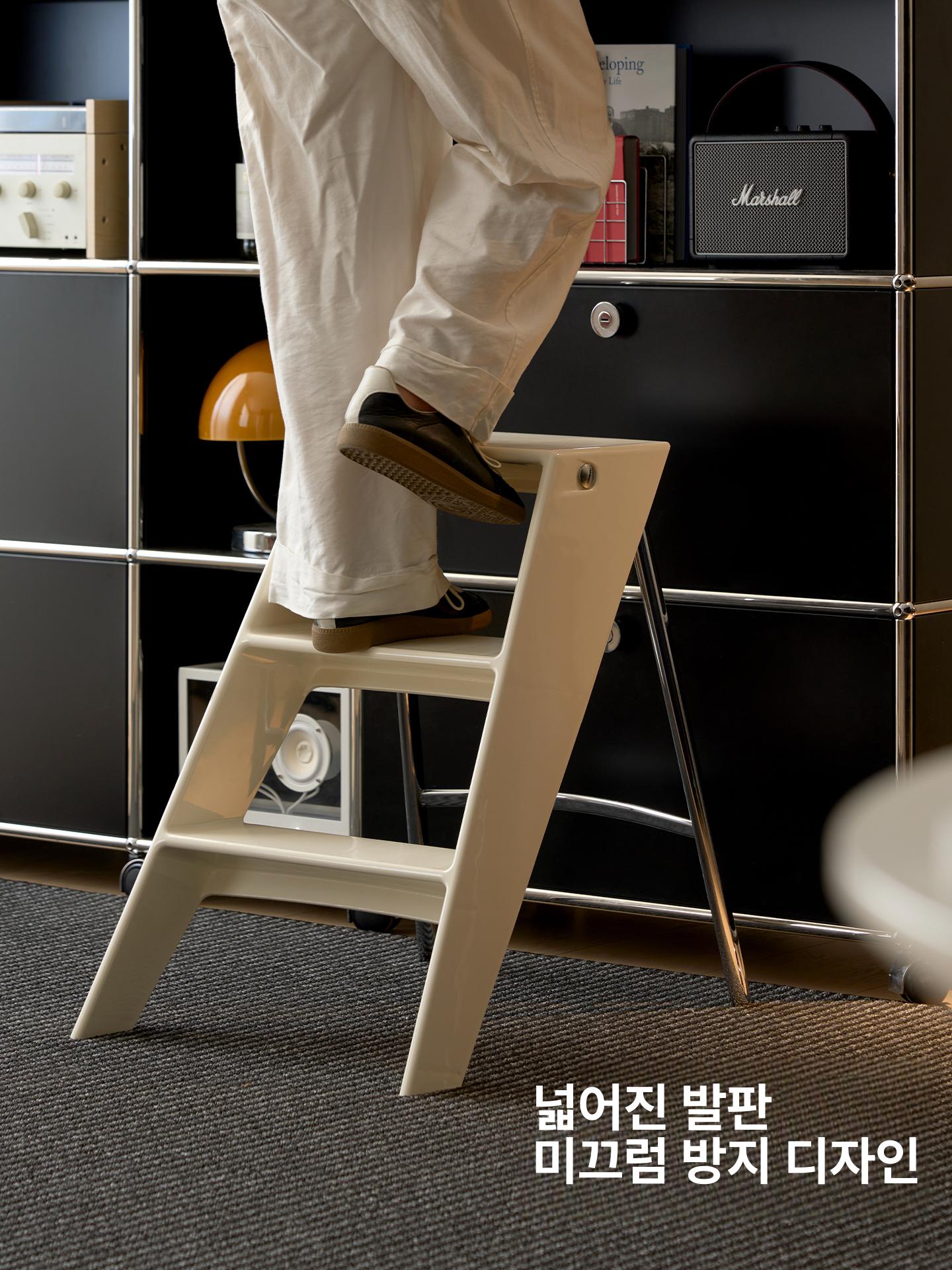 투명 사다리 간이 아크릴 드레스룸용 스테인리스 폴딩 스텝 휴대용 계단식 - 상세 이미지 4