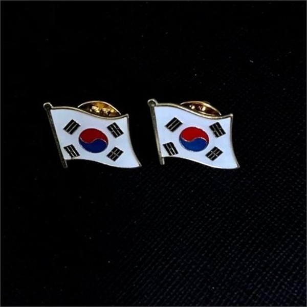 금속 태극기 뱃지 테두리 태극기 배지 애국심 선물용 - 상품 이미지