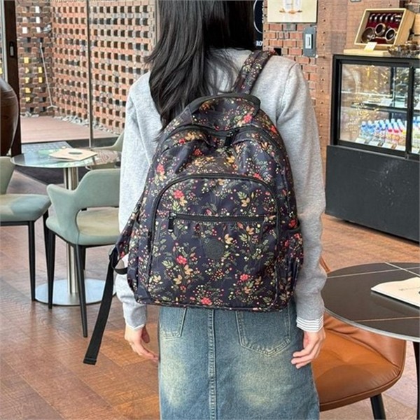 가벼운 여성 백팩 캐주얼 여성 데일리 백팩 나일론 플라워 경량 - 상품 이미지