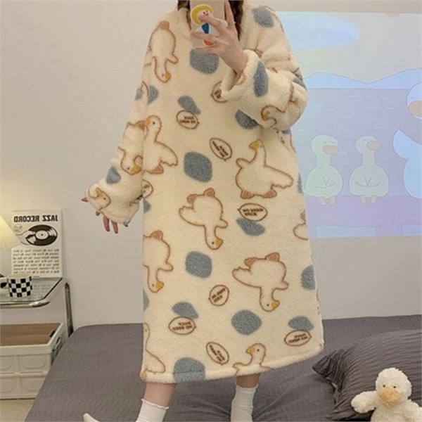 루즈핏 여성 극세사 잠옷 스트라이프 여성 극세사 파자마 수면 겨울 - 상품 이미지