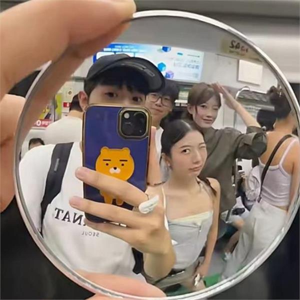 포터블 휴대용 볼록 거울 인싸템 핸드폰 거울 손거울 단체 - 상품 이미지
