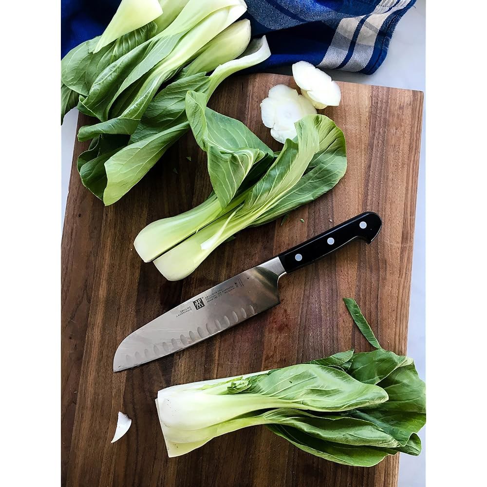 ZWILLING Pro 7인치 할로우 엣지 산토쿠 나이프 - 상세 이미지 2