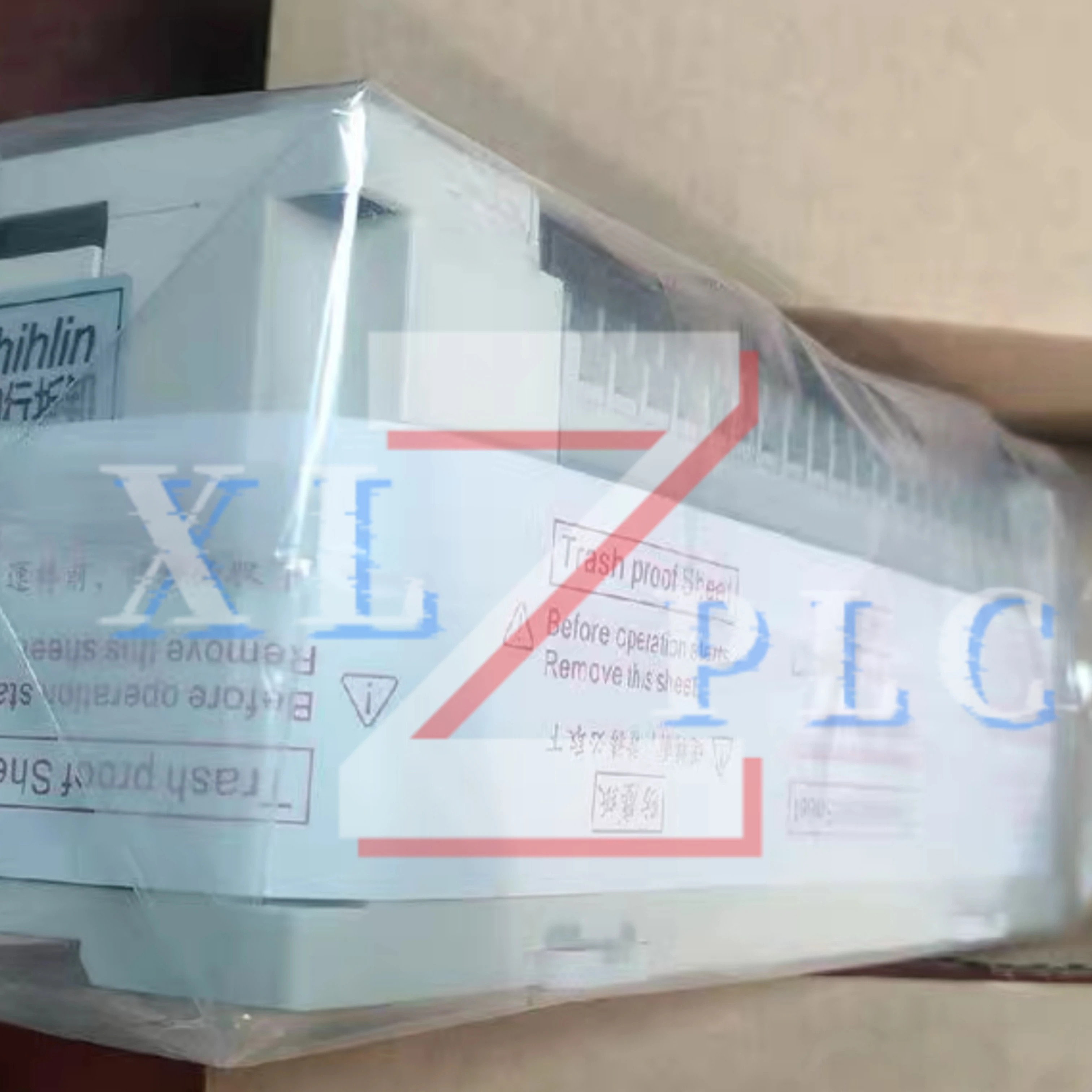 원본 AX2N-64MR AX2N-64MR-ES PLC 모듈