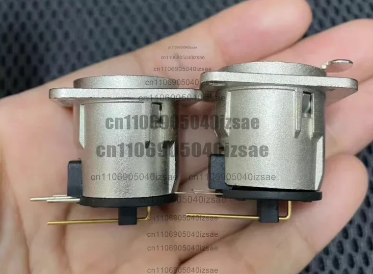 NCD-H 삼코어 XLR 수 암 소켓 밸런스드 헤드