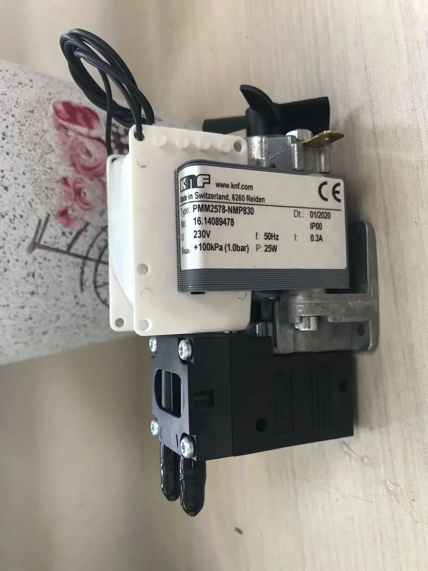 독일 KNF 진공 펌프 NMP830KNDC 샘플링 C원본