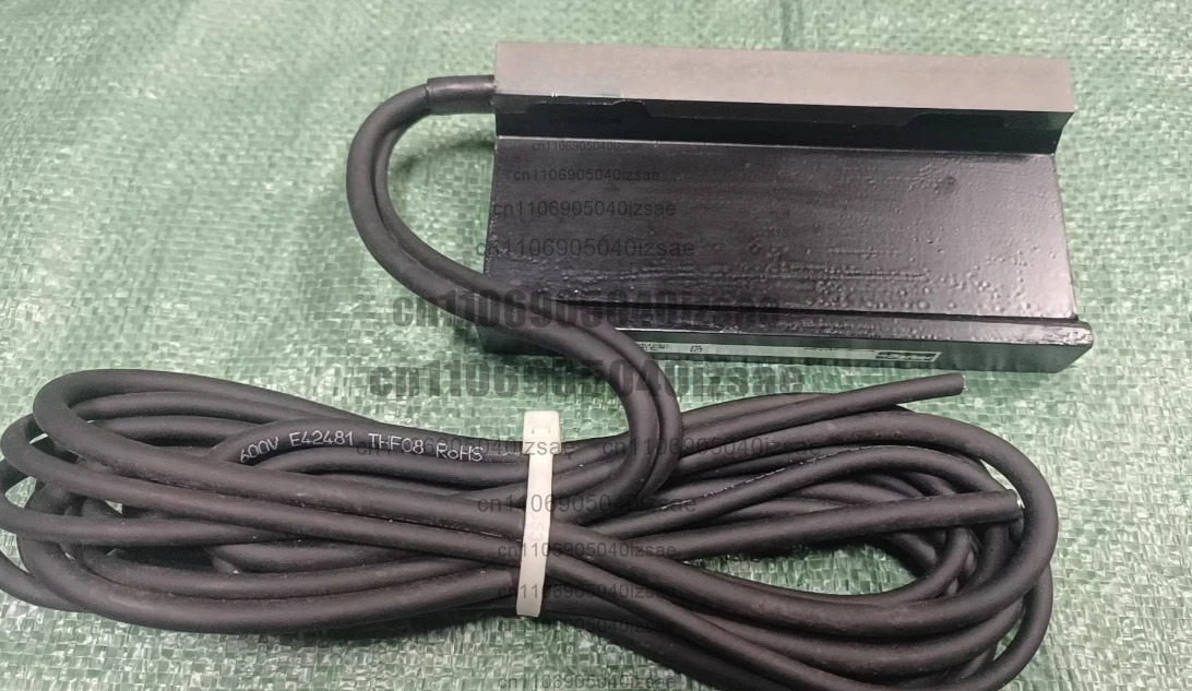리니어 모터 310-2M-NC-WD7S-8 340vdc