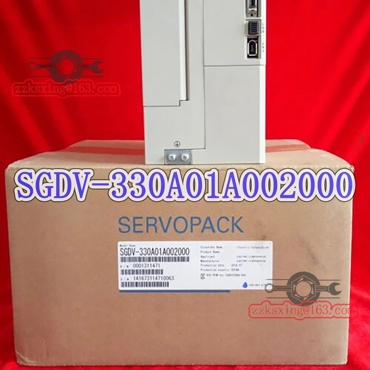 밀기울 SGDV-330A01A 002000 AC 서보 드라이버 포장