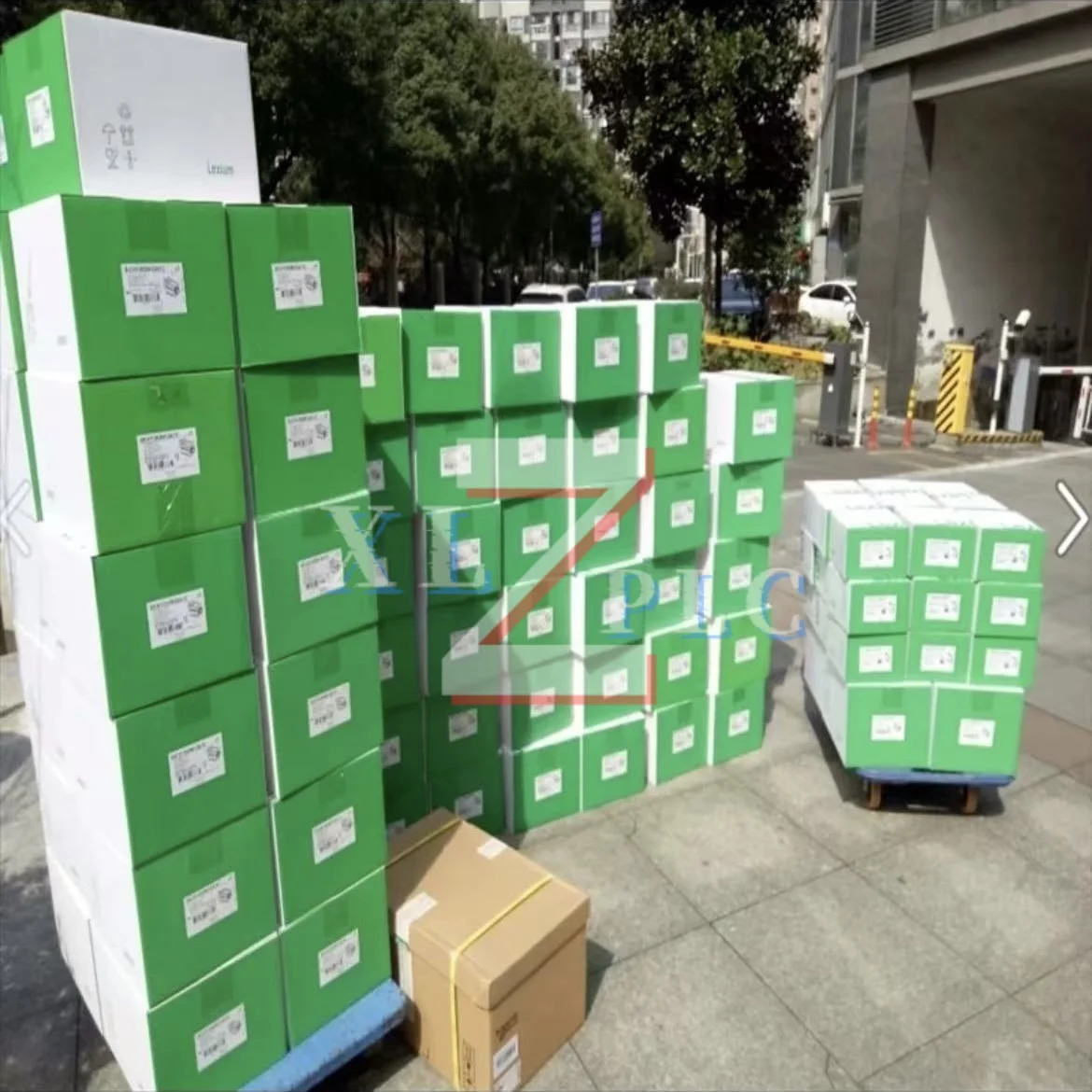 원본 PLC 모듈 BMXDDI1602 BMXDRA1605 BMXEHC0200
