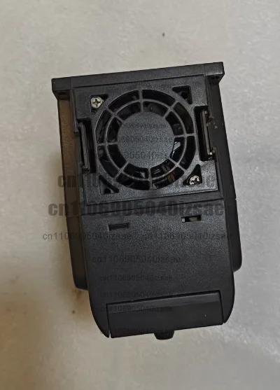 ATV13-2S1R5GH 1.5kw 인버터는 하게 작동하며 리퍼를 거쳤습니다.