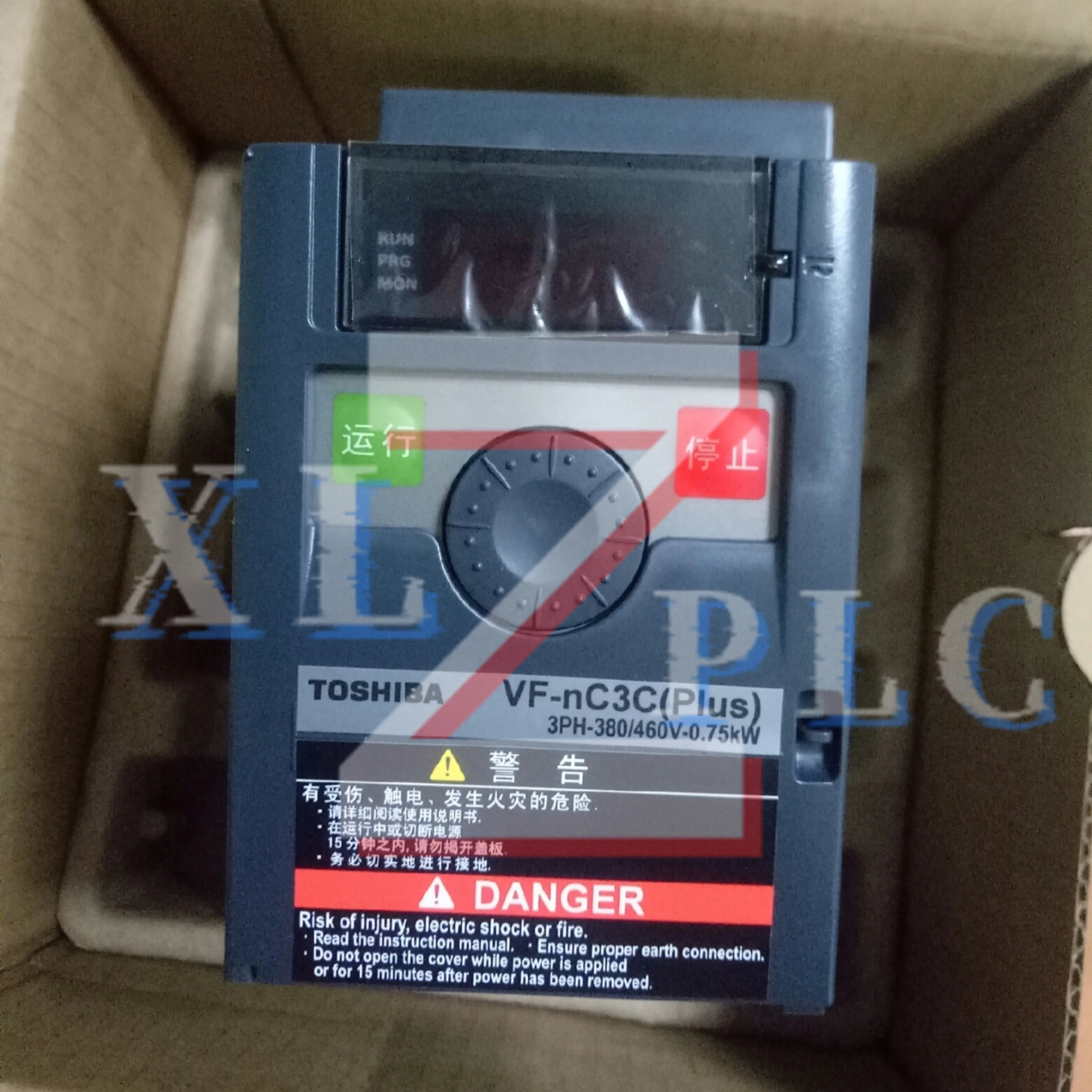 주파수 변환기 원본 VFNC3C-4004P 0.4KW VFNC3C-4007P 0.75KW