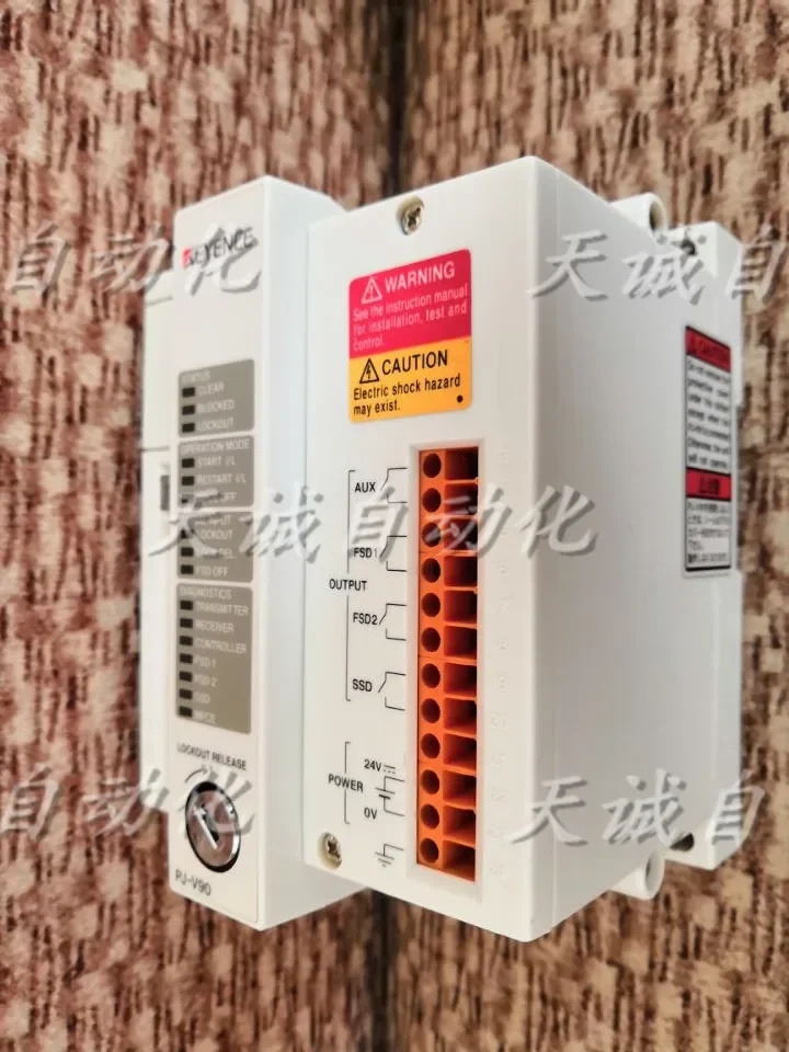 오리지널 KEYENCE 안전 격컨트롤러 PJ-V90
