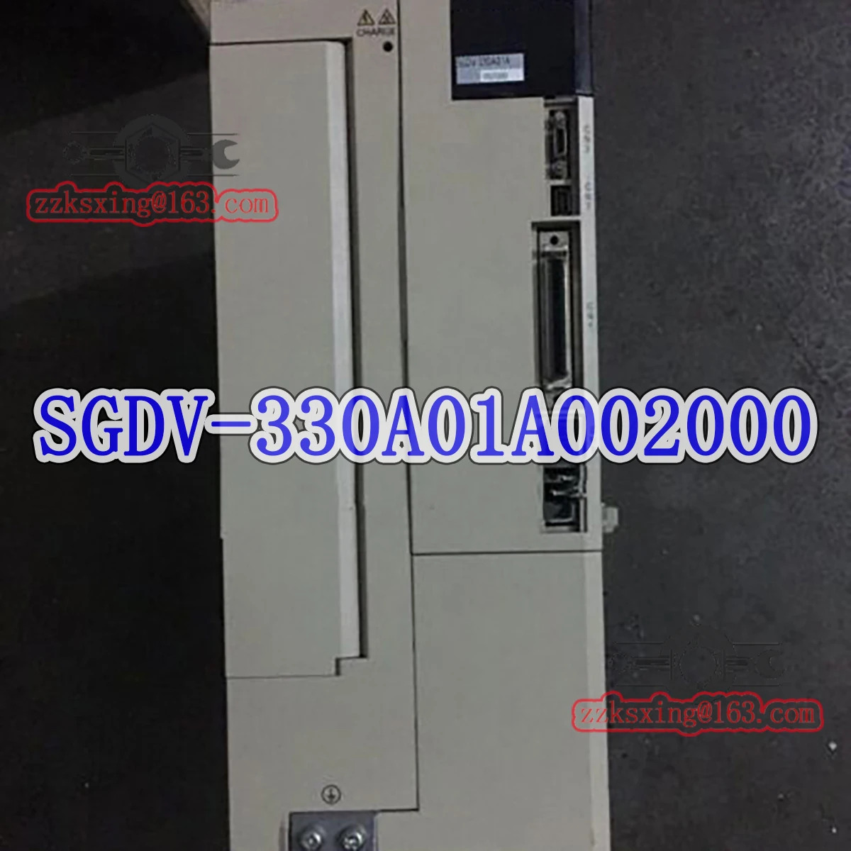 밀기울 SGDV-330A01A 002000 AC 서보 드라이버 포장
