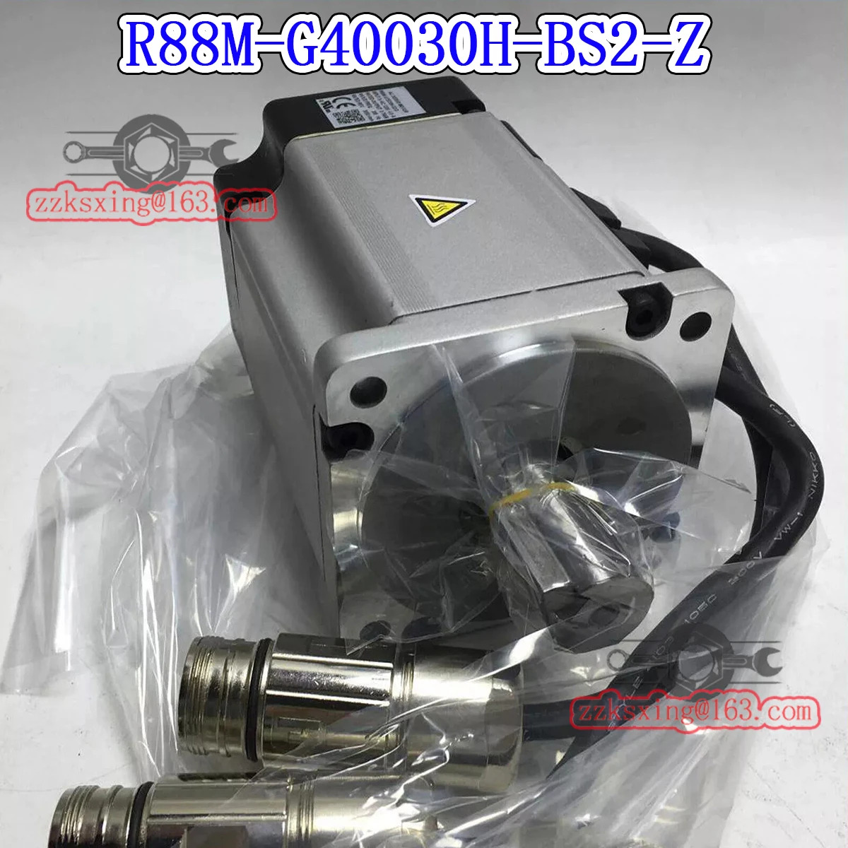 R88M-G40030H-BS2-Z 오리지널 서보모터 신