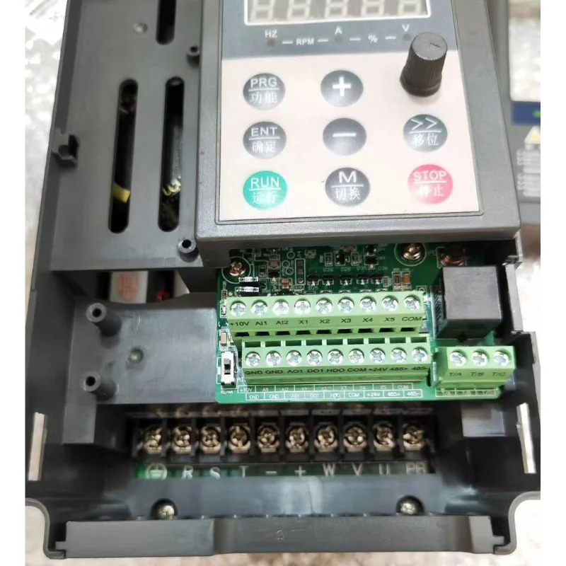 리퍼 GRE-TK100-1D5G-4 주파수 변환기 1.5KW OK