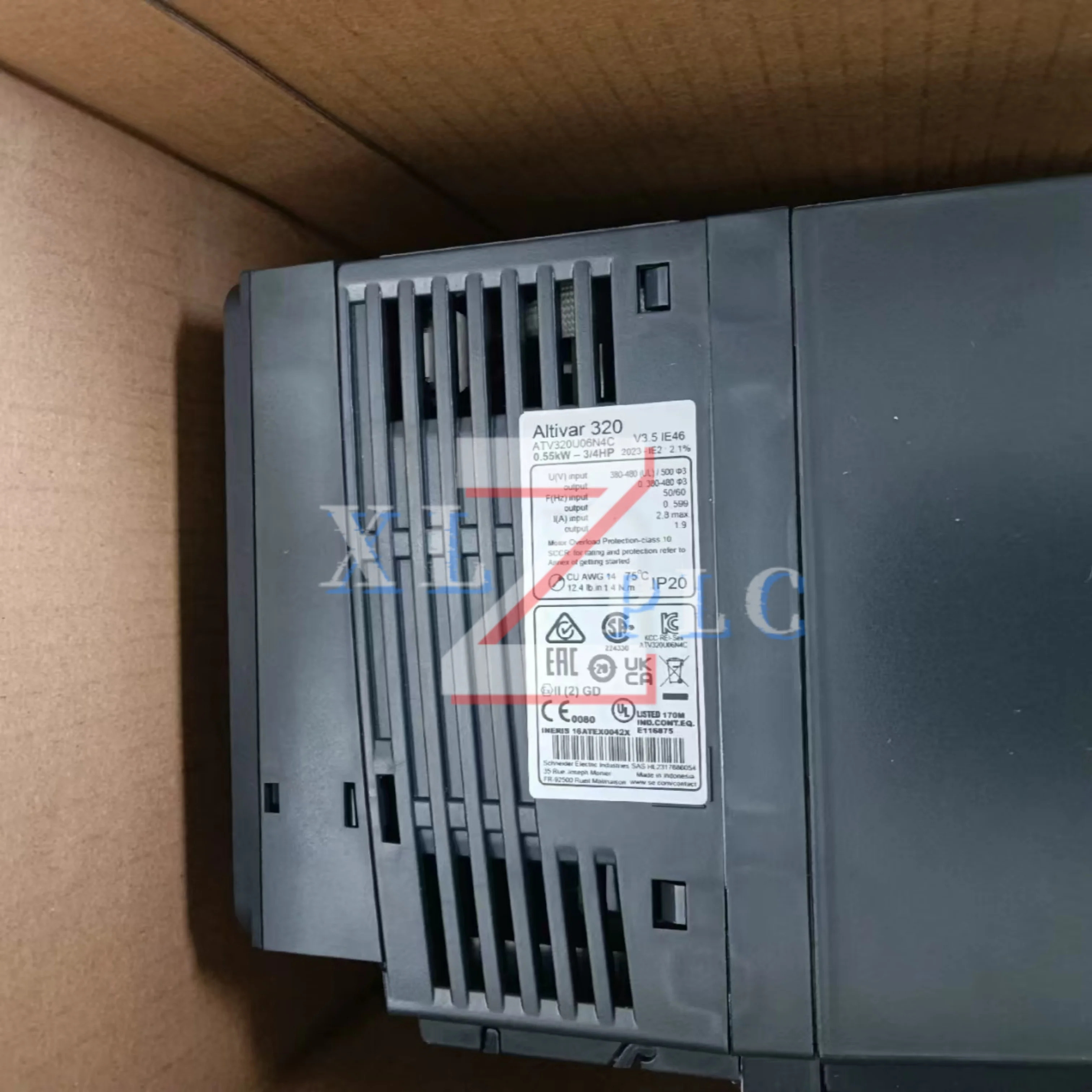 ATV320U06N4C ATV320U07M2C 인버터