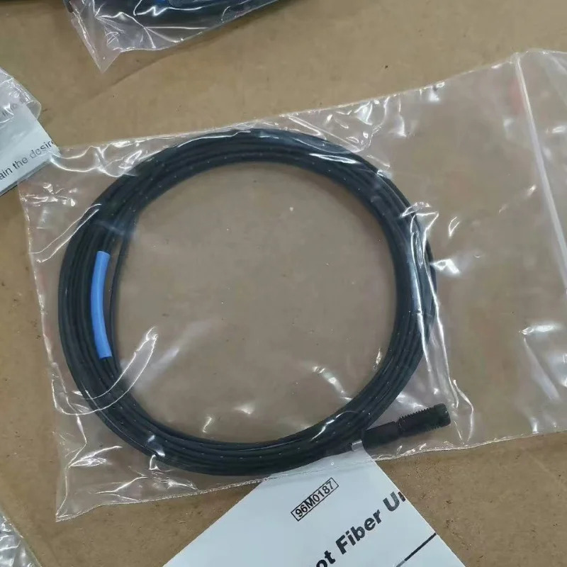FU-10 섬유 증폭기
