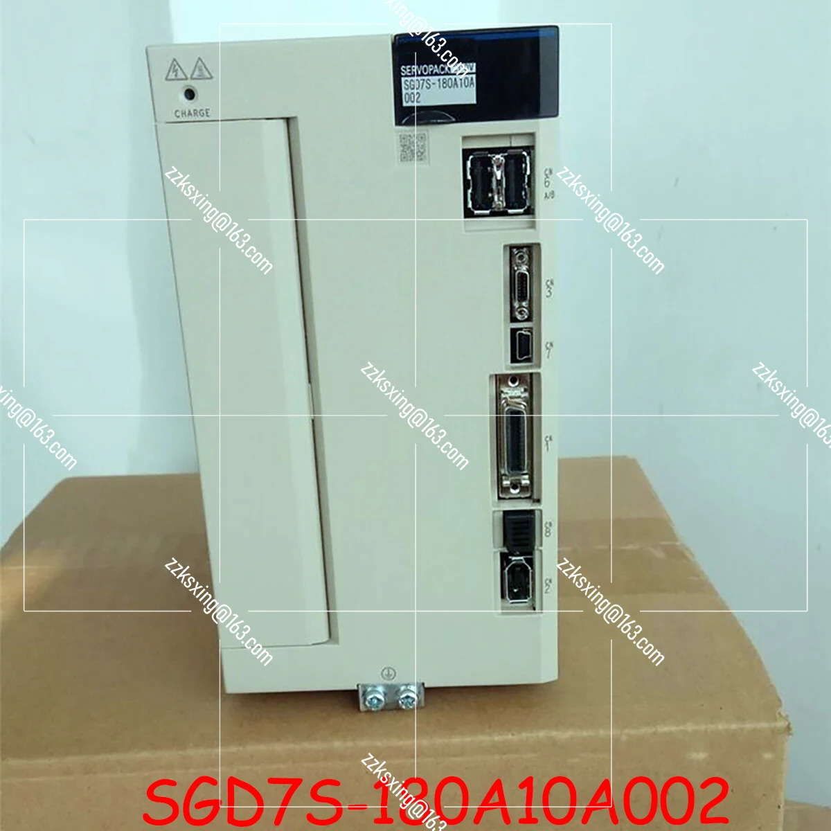 SGD7S-180A10A002 오리지널 서보 드라이버 신