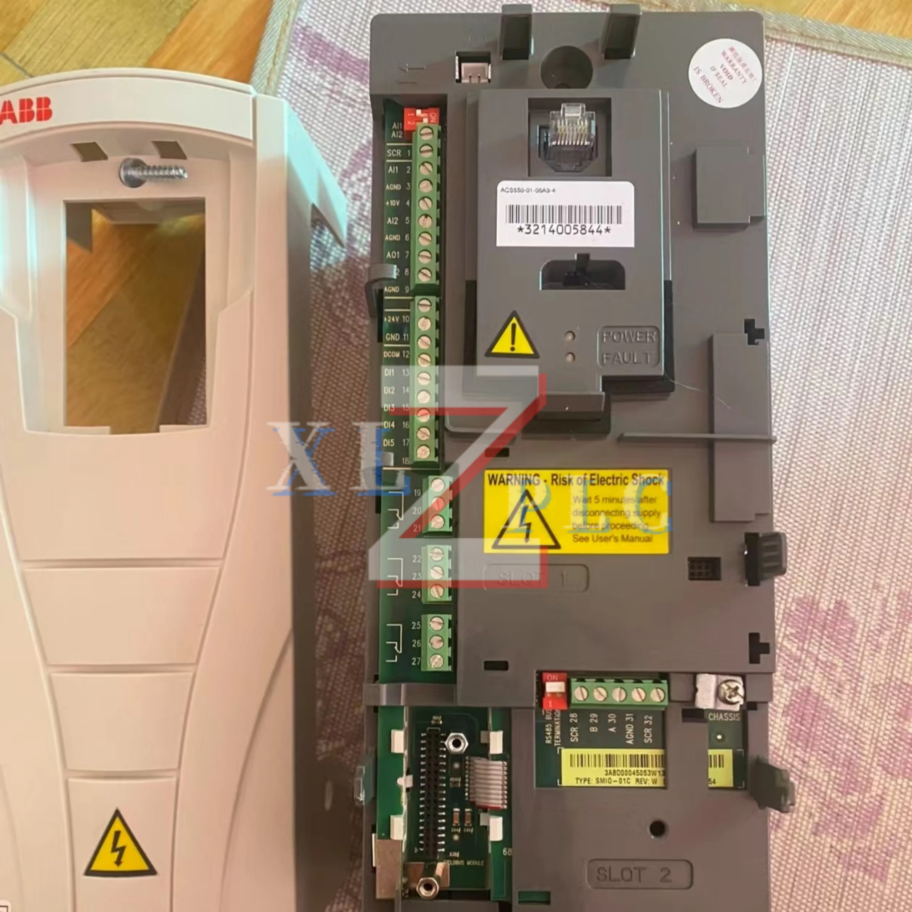 인버터 신규 입고 ACS550-01-05A4-4 ACS550-01-06A9-4