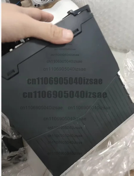 서보 드라이브 SV630NS012I 1.5KW 입력 단상 AC 200-240V 출력 3상 0-240V 적전력 0-1.5KW 리퍼 완료