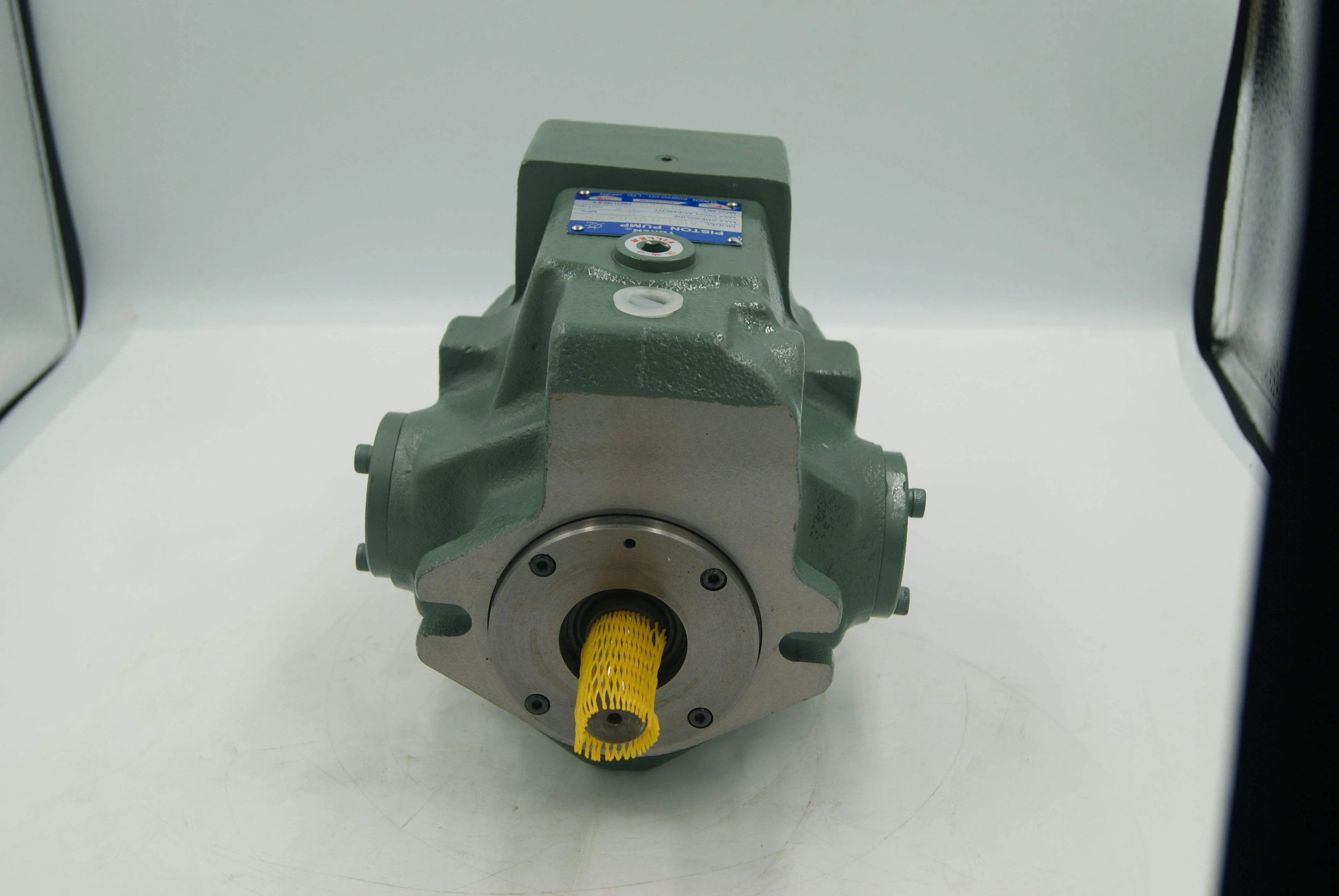 A145-F-R-01-C-H20 유압 피스톤 펌프 베펌프 셀러 A10 A16 A37 A56 A70 A90 A145 시리즈