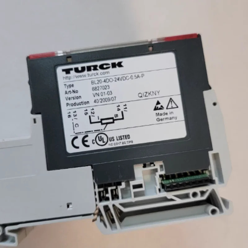 리퍼 BL20-4DO-24VDC-0.5A-P 6827023 모듈 OK