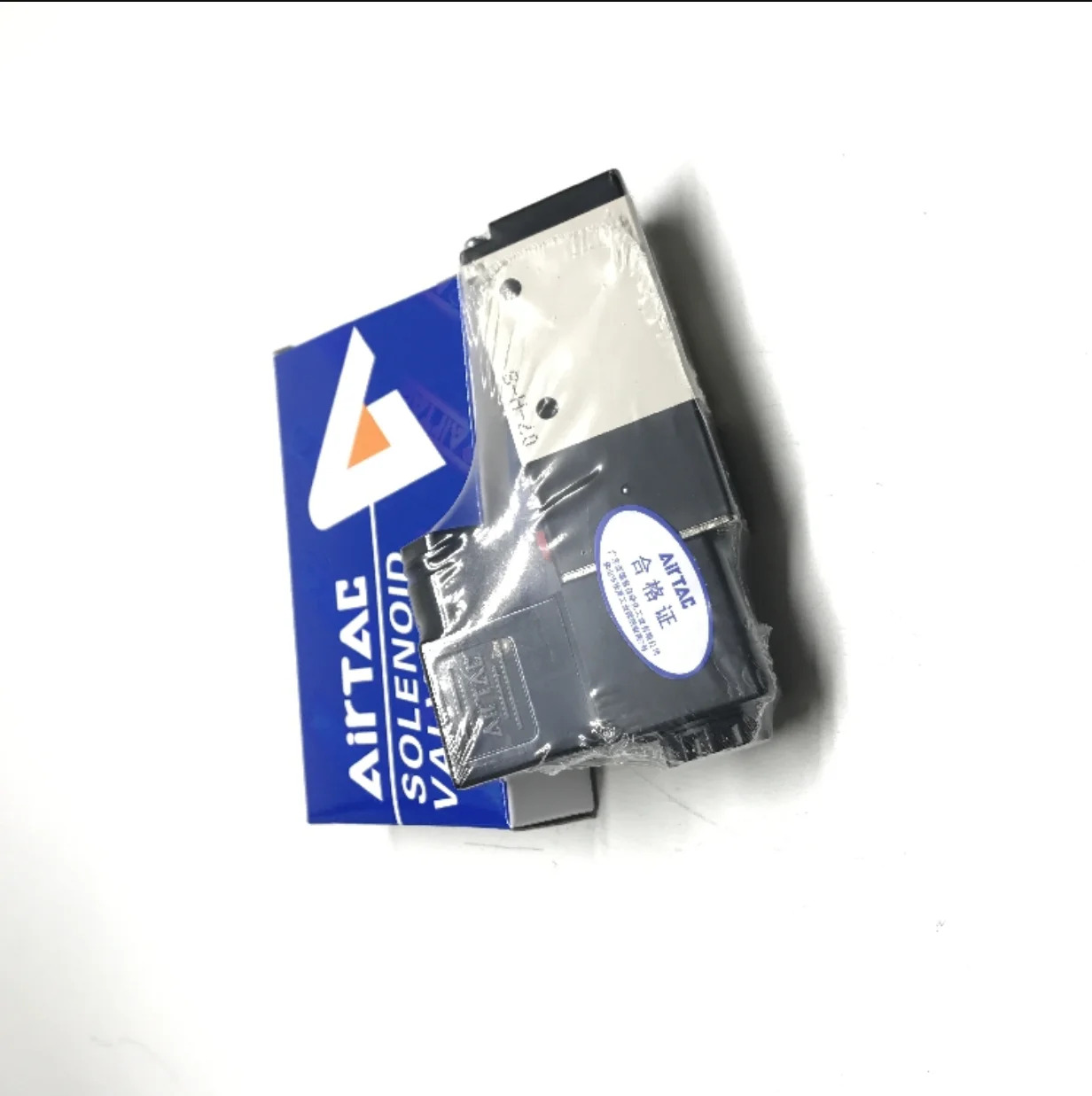 AirTAC 솔레노이드 밸브 신 4V230E-08-C AC110V