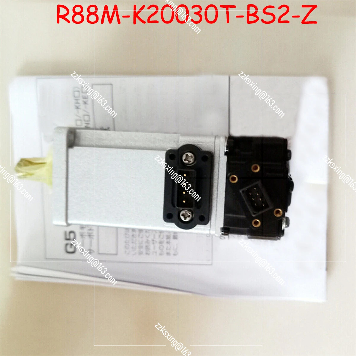 오리지널 AC 서보모터 신 R88M-K20030T-BS2
