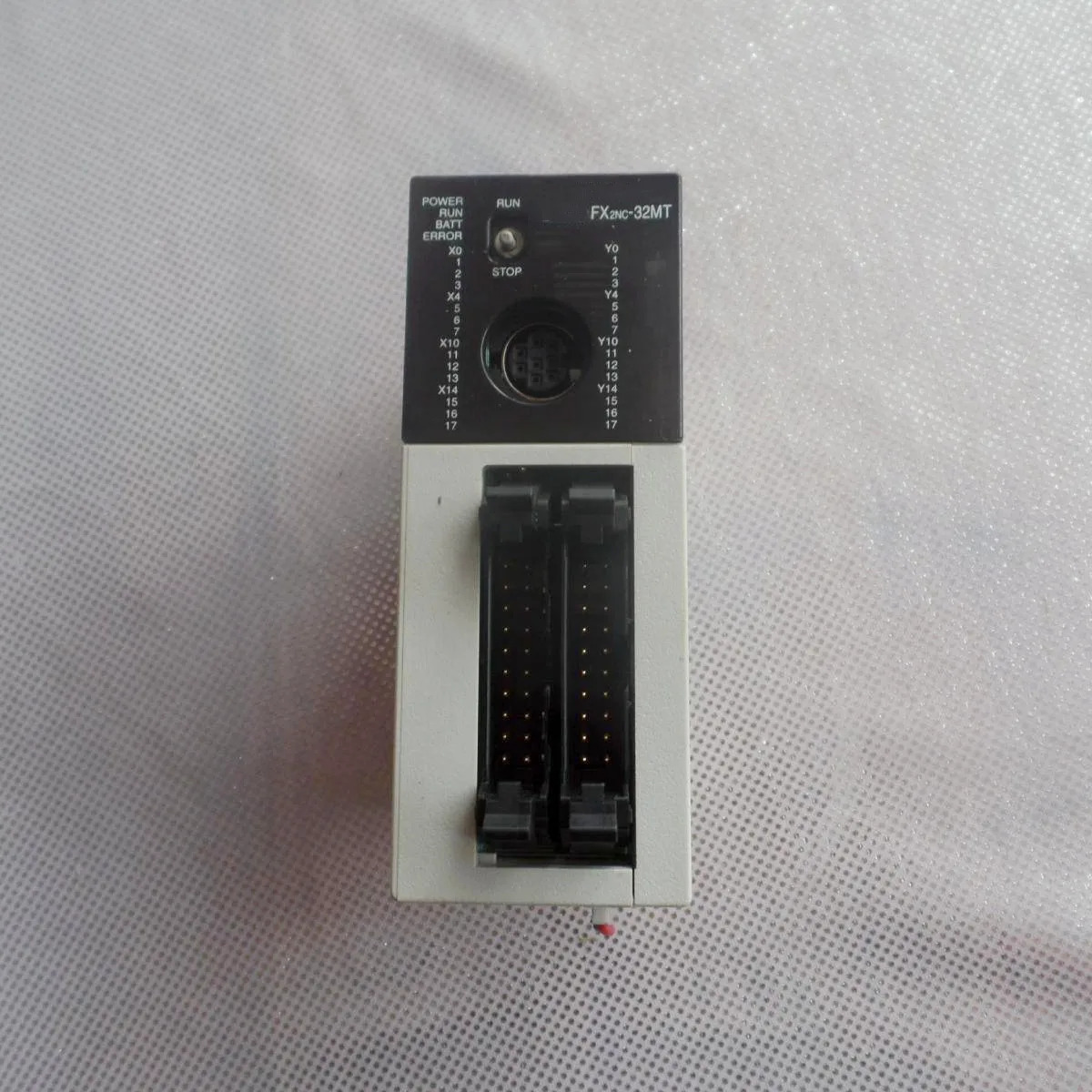 오리지널 FX2NC-32MT FX2N-10PG FX2N-32CCL FX2N-1HC FX2N-16CCL-M PLC 신