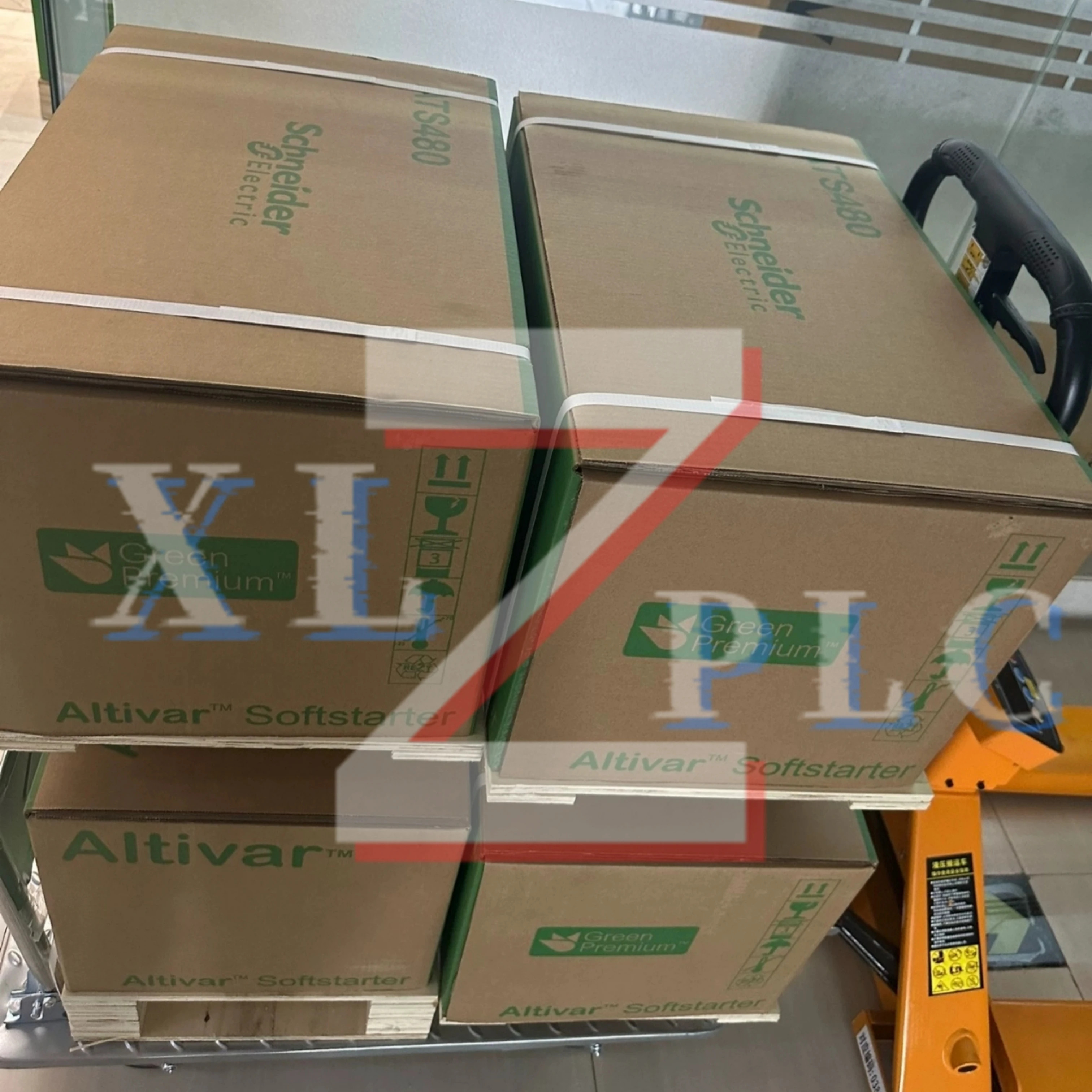 ATS480C21Y ATS480C25Y ATS480C32Y 소프트 스타터 원본